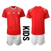 Camiseta Suiza Primera Equipación Replica Mundial 2022 para niños mangas cortas (+ Pantalones cortos)